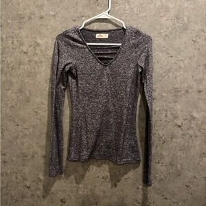 Hollister Charcoal Long Sleeve V-Neck Top